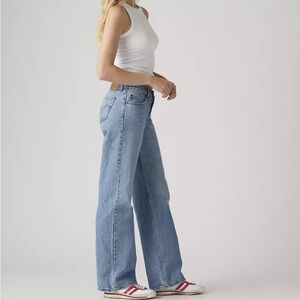 Levi’s Low Loose Women’s Jeans - size 23 - 23W x 30L
